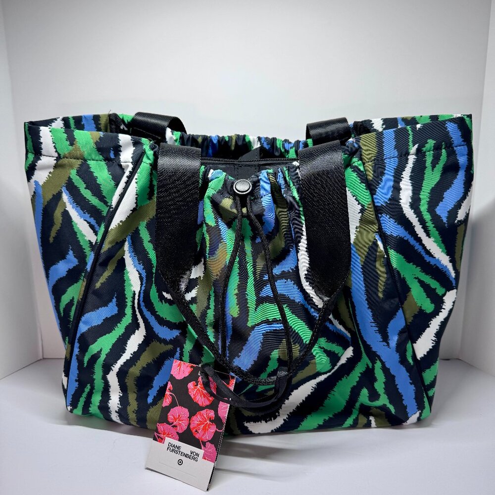 NWT Diane Von Furstenberg Laptop Bag Disco Zebra Green Fits most 14 inch laptops - Picture 2 of 16